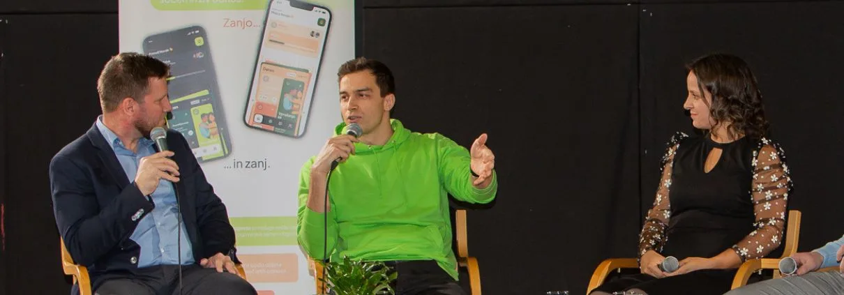 benjamin in janez med predstavitvijo najinep
